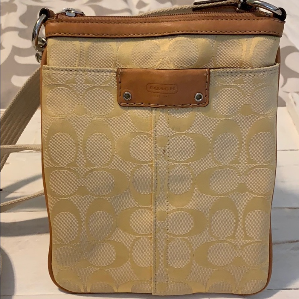 Coach crossbody